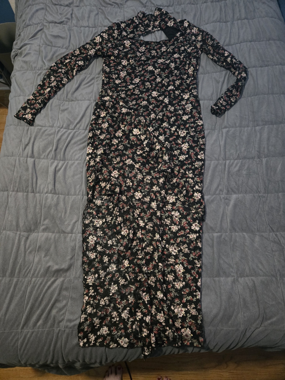 NWT Floral Long Sleeve Maxi Dress - Black with Pink & Cream Flowers
